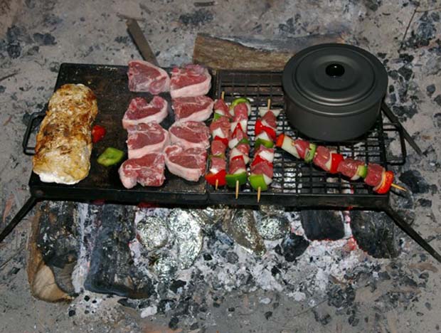 Advice: Keep your food safe when cooking and camping this summer