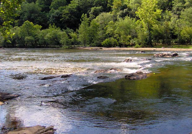 News: Tuckasegee River to receive 19,600 Trout – Fall 2013