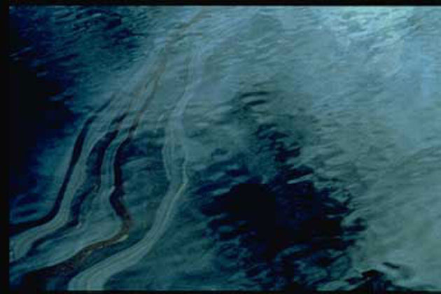 News: Another pipeline breach spills oil into Yellowstone River
